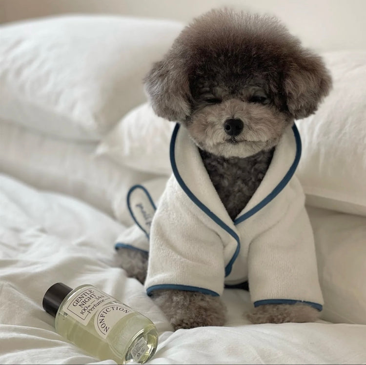 pajamas & robes